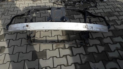 ПІДСИЛЕННЯ БАЛКИ ПЕРЕДНИЙ ПОЯС СКЛО R 251 W251