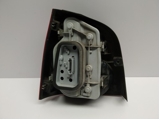 01-05r Vw Polo Okular light wklad rear part right 6Q6