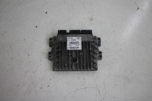 computer of the engine 237100120R RENAULT MEGANE III 1.5