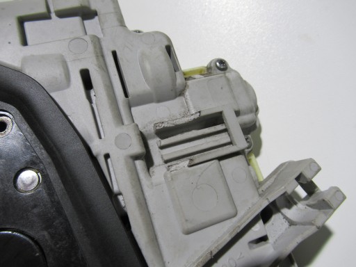 lock door left rear part VW PASSAT B6 3C4839015A