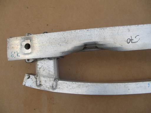 STOSSSTANGENTRÄGER HECK HINTEN AUDI A6 4G9