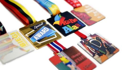 Медаль 6см з індивідуальним дизайном + поясок