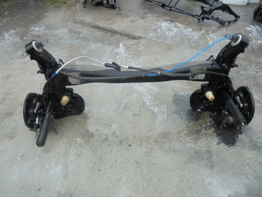 Балка задней подвески peugeot 308 ii