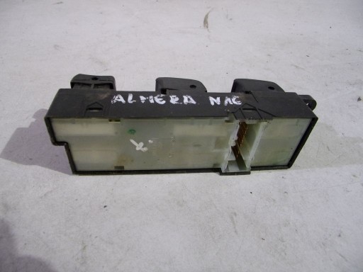 Nissan Almera N16 control panel of the window left