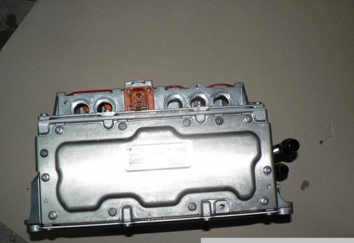 Зарядное устройство для аккумулятора dw passat b8 gte 3g0907070a