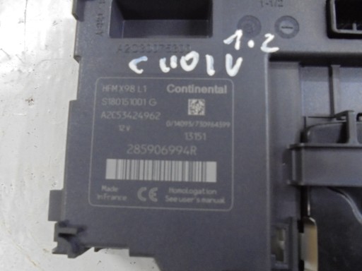 RENAULT CLIO IV 1,5 DCI KARTA card reader
