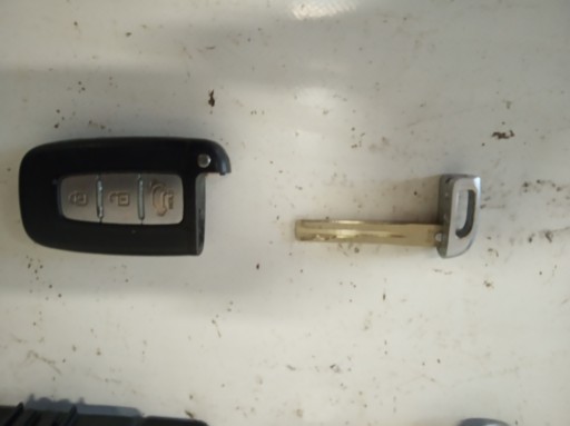 HYUNDAI IX35 1.7 CRDI running board STARTOWY 39120-2A001