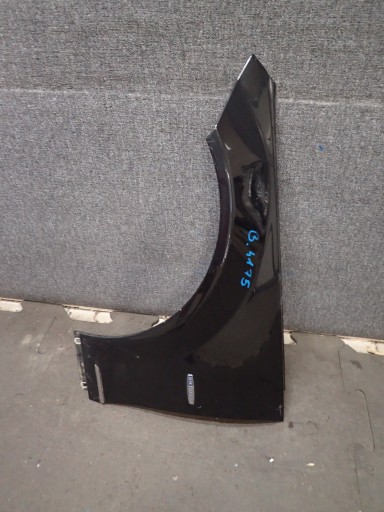 fender front left MERCEDES C KLASA W204