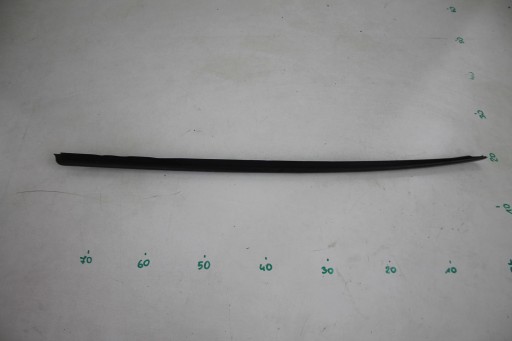 moulding windows CZOLOWEJ left AUDI A4 B8