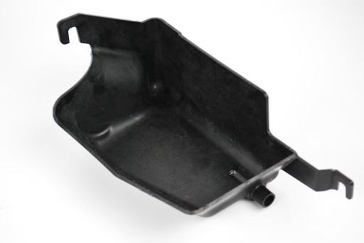 Водяной коллектор Audi R8 Spyder 4S7825762E