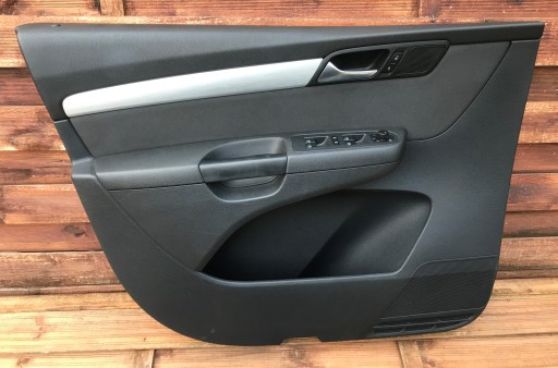 SHARAN 7N0 БЕКОН ОББИВКА ЛІВА ПЕРЕДНЯ EU 0251