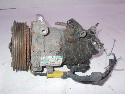 PEUGEOT 207 1,6 HDI air conditioning compressor