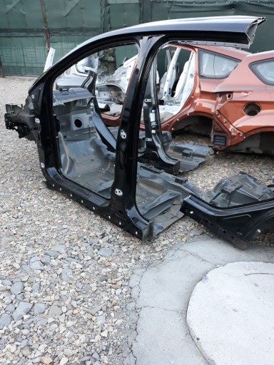 FORD KUGA MK2 ЧВЕРТЬ ЛІВА ПЕРЕДНЯ ЛІВА ПЕРЕДНЯ