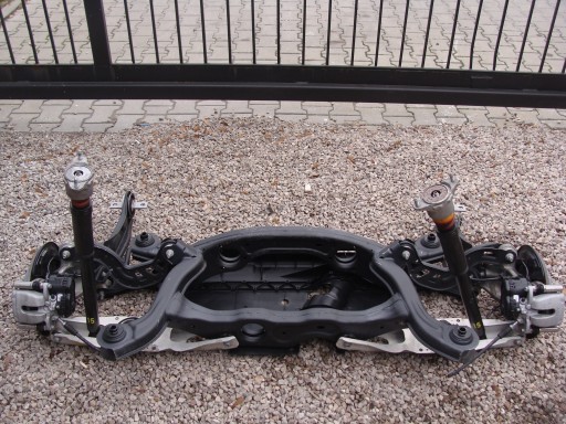 Задняя правая подвеска a-класс w176 b-класс w246