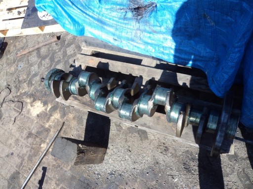 Колінчастий вал scania 4 380 1399252