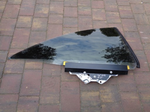 Праве заднє скло MERCEDES CL W216