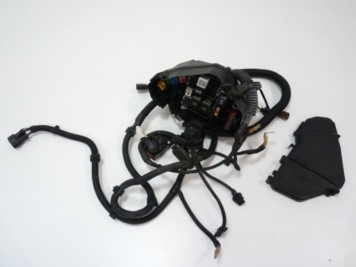 Mbm touareg 7p блок запобіжників 7p6971072aj