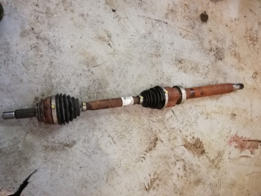 FORD FIESTA MK8 ПІВВІСЬ ПРАВИЙ K1B6-3B436-AB 1.5 EB