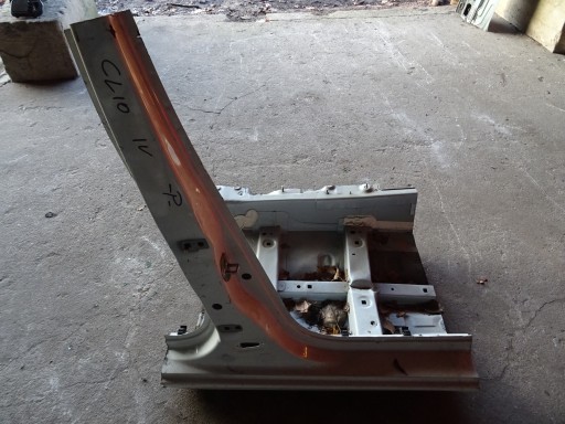 RENAULT CLIO IV 4 ЧЕТВЕРТЬ ПОРОГА ПРАВАЯ СТОЙКА