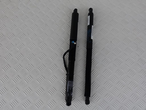BMW X3 G01 F97 damper telescope bonnet rear part KOMPLET