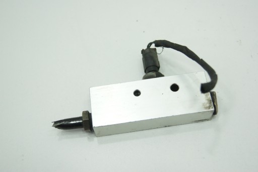 Клапан abc a2203200051 mercedes sl r230 02