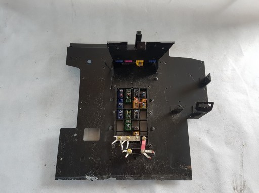 МОНТАЖ КОМП’ЮТЕРІВ ДЛЯ ЛИСТА МЕТАЛУ DAF 85 CF УСТАНОВКИ