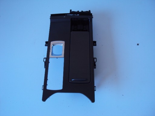 DK62-044E04-B - ЦЕНТРАЛЬНИЙ ТУНЕЛЬ ПІДСТАКАННИК RANGE ROVER SPORT