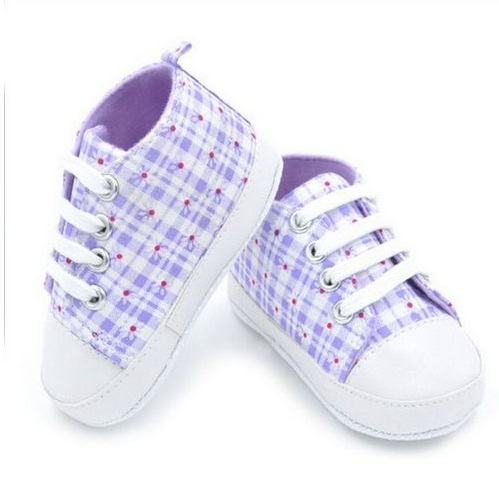 Дитяче взуття фіолетового кольору 19 розмір