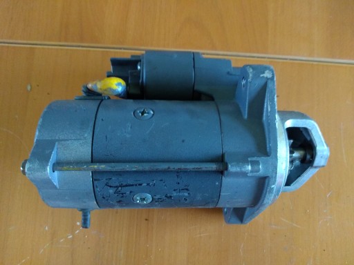 Стартер Deutz 04115260