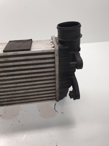 INTERCOOLER RADIATEUR / REFROIDISSEUR AUDI A6 C6 3.0 4F0145806T