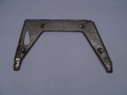 Кронштейн усиления салазок 97034111105 panamera