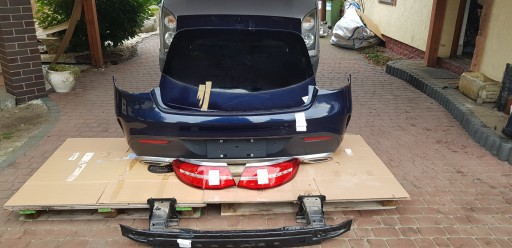 ЛАМПА КАПОТУ GLE COUPE ЗАДНИЙ БАМПЕР AMG 890