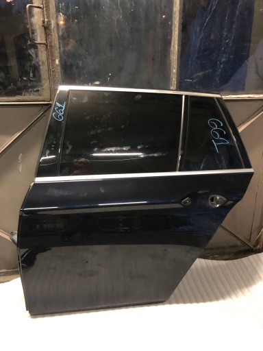 661 bmw f11 задні двері ліва карбоншварц