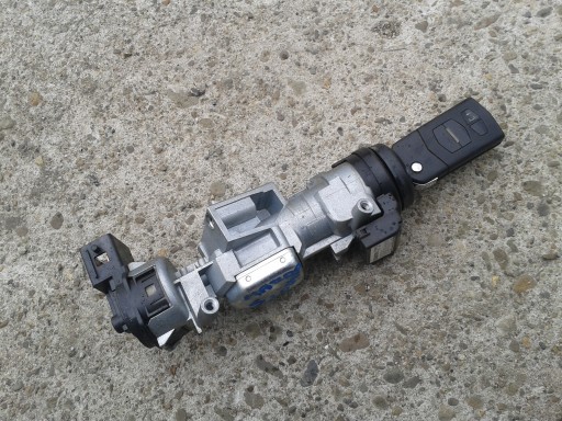 КЛЮЧ ЗАПАЛЮВАННЯ MAZDA 5 2.0 D X1T26471A