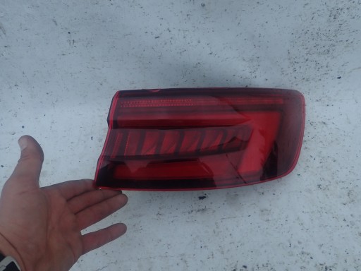 Audi a4 b8 8w5 седан правый задний фонарь