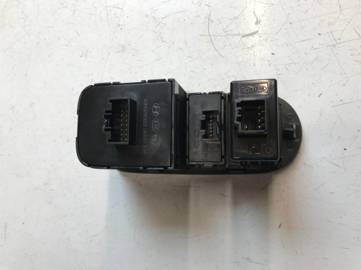 PANEL Bouton Commandes KIA CARENS IV EU