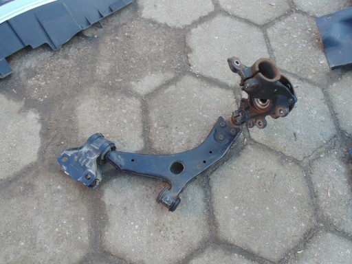 BV61-3A262-DAA - Рульовий важіль focus mk3 lift av61-3k171-c1