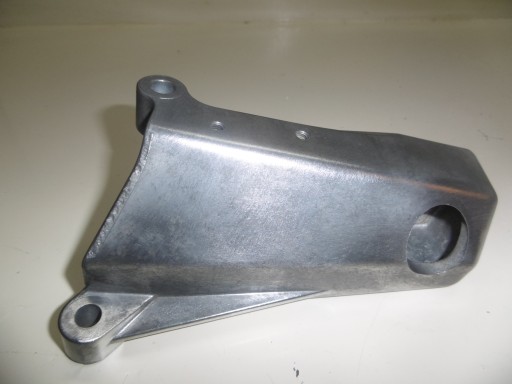 console holder of the engine VOLVO XC90 4.4 V8