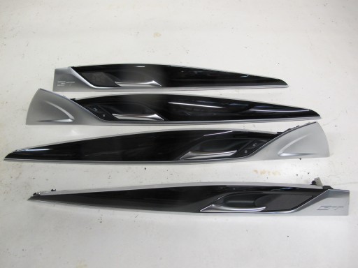 Декоративные планки BMW G32 LED.