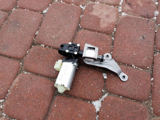Motor SITZ Opel Astra K V 390207003
