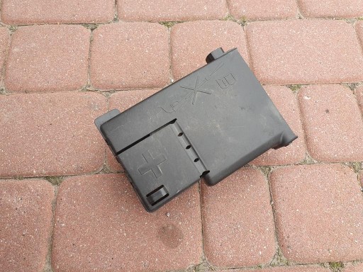 Блок запобіжників opel zafira c 39153595 ef