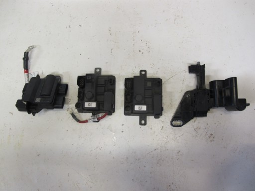 Спліттер модуль BMW F20 F30 F16 F15 9285504