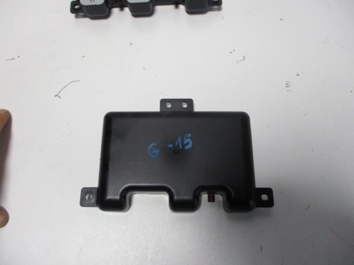 Багатосмугова антена BMW 8 G14