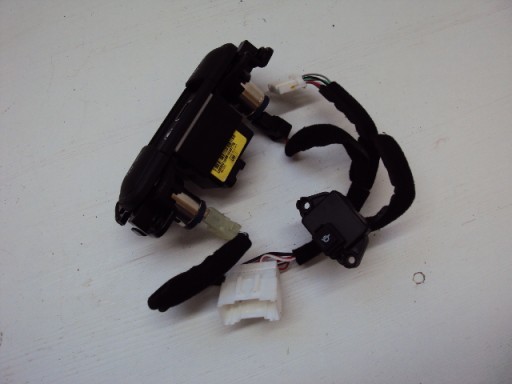 РАЗЪЕМ USB QI ПАНЕЛЬ KIA SPORTAGE IV