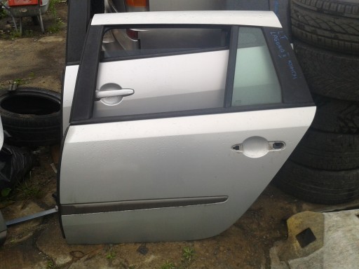 ЛЕВАЯ ЗАДНЯЯ ДВЕРЬ RENAULT LAGUNA 2 УНИВЕРСАЛ
