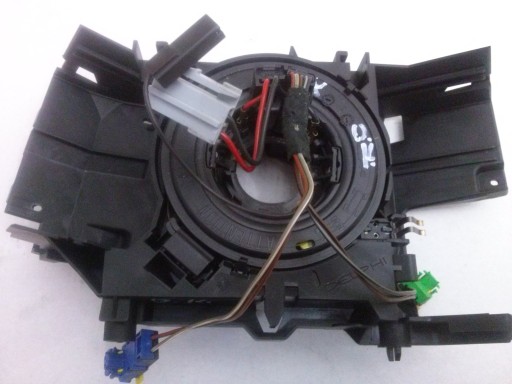 88102001489 - RENAULT CLIO III КОМБИНИРОВАННЫЙ ПЕРЕКЛЮЧАТЕЛЬ