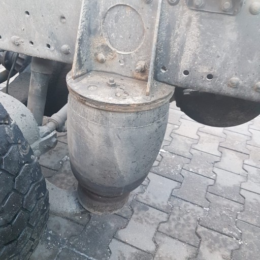 Подушка задней подвески man tgl в сборе