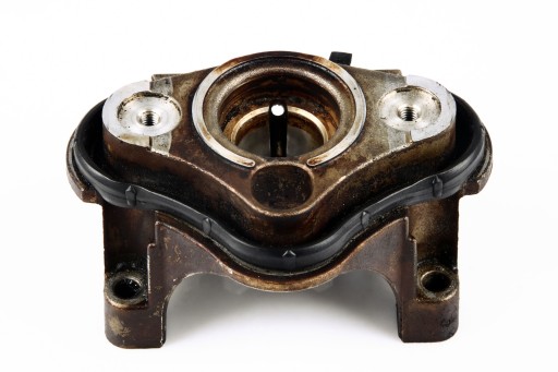 BMW E60 E90 N43 Stütze Grundlage POMPY des Kraftstoffsbehälters 7540152
