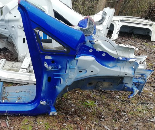 FORD ECOSPORT ЧЕТВЕРТЬ ПЕРЕДНЯЯ ПРАВАЯ СТОЙКА