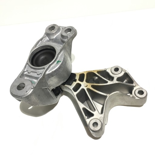 NISSAN MICRA K14 0.9 IG-T HOLDER ENGINE MOUNT